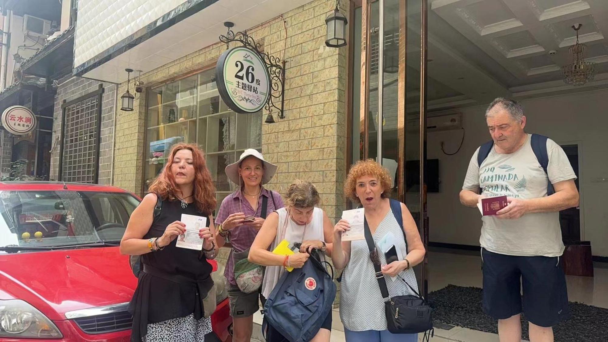 26 Degrees Inn Zhangjiajie Bagian luar foto
